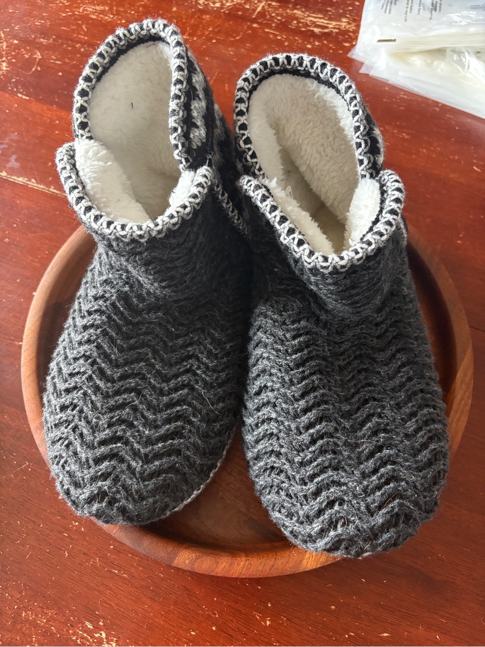 Muk Luks Women's Gray Knit Bootie Slippers with Cream Lining